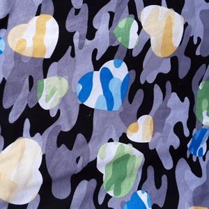 💙Camo heart scrub